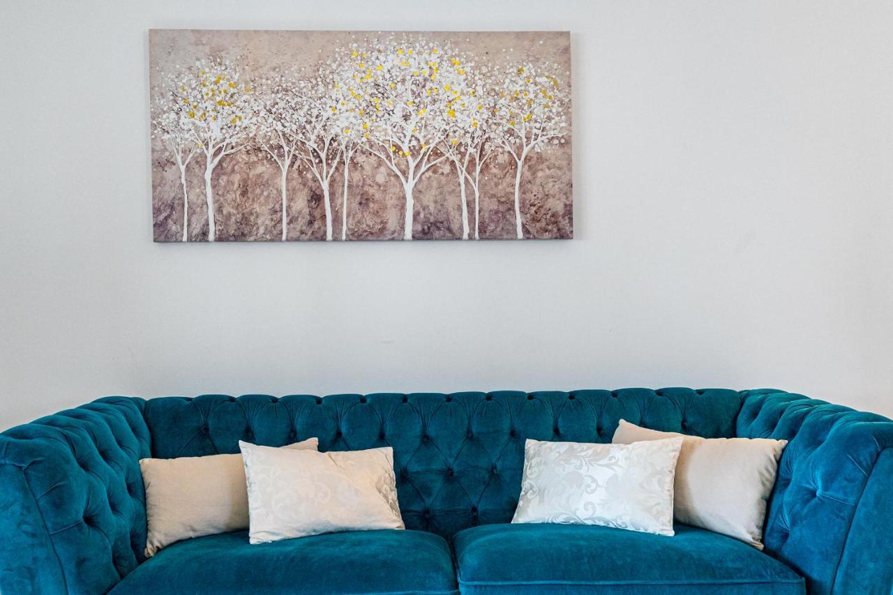Elegant Two Bedroom Apartment Zára Kültér fotó